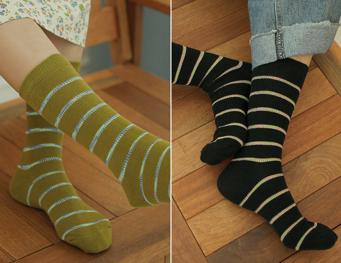 <b>Pair Stripe Socks</b>