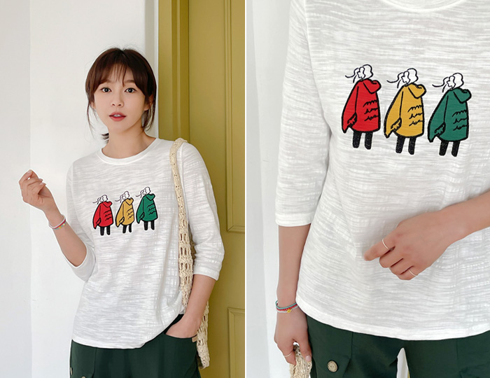 <b>Girlfriend Embroidered Slavic 3/3 Short T shirts</b>